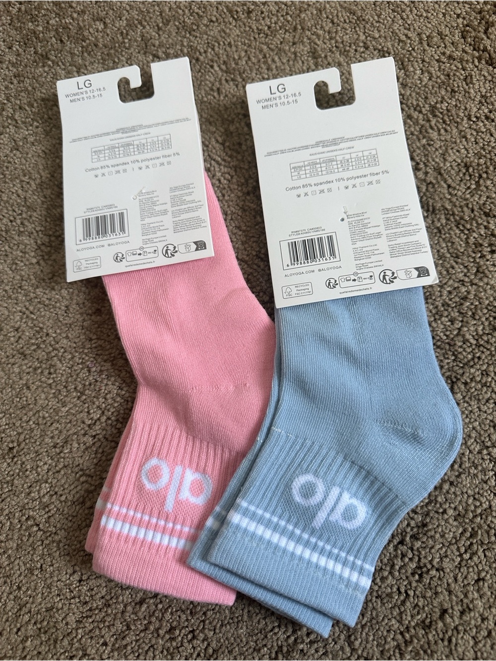 LG Women’s Athletic Crew Socks — Pink & Light Blue